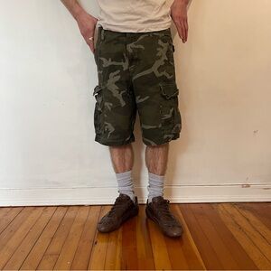 Men's Camo Cargo Shorts - Olive Green